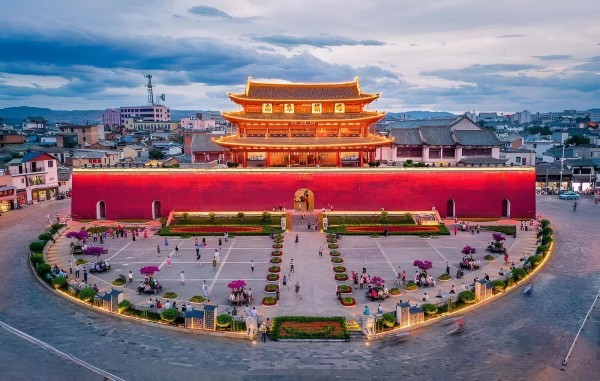 KHÁM PHÁ CHÂU HỒNG HÀ TRUNG QUỐC 4 NGÀY 3 ĐÊM HÀ NỘI -HÀ KHẨU - BÌNH BIÊN - DI LẶC - KIẾN THỦY - MÔNG TỰ GIÁ RẺ NHẤT 2025 