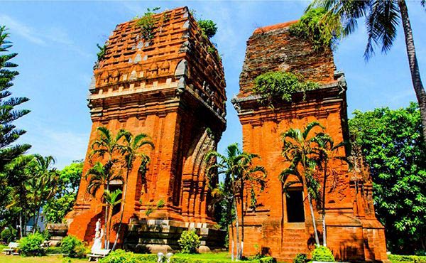 HÀ NỘI - PHÚ YÊN - QUY NHƠN